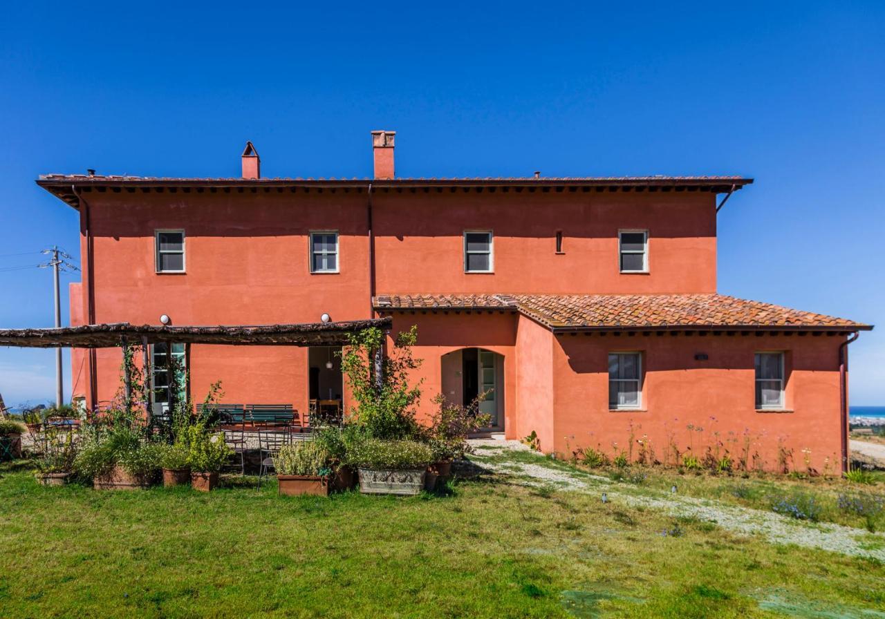 Agriturismo Le Tassinaie Castellina Marittima Kültér fotó