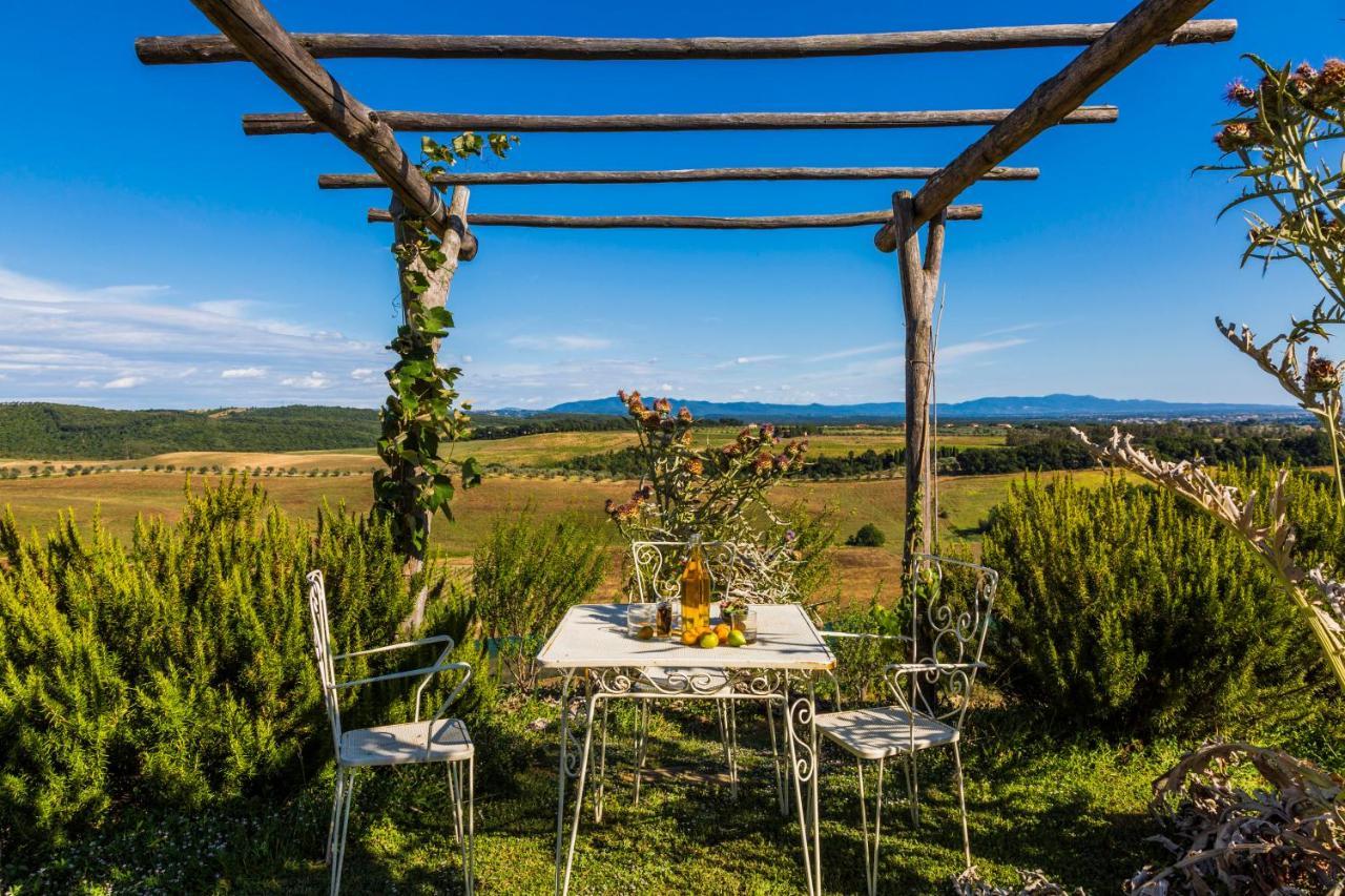 Agriturismo Le Tassinaie Castellina Marittima Kültér fotó
