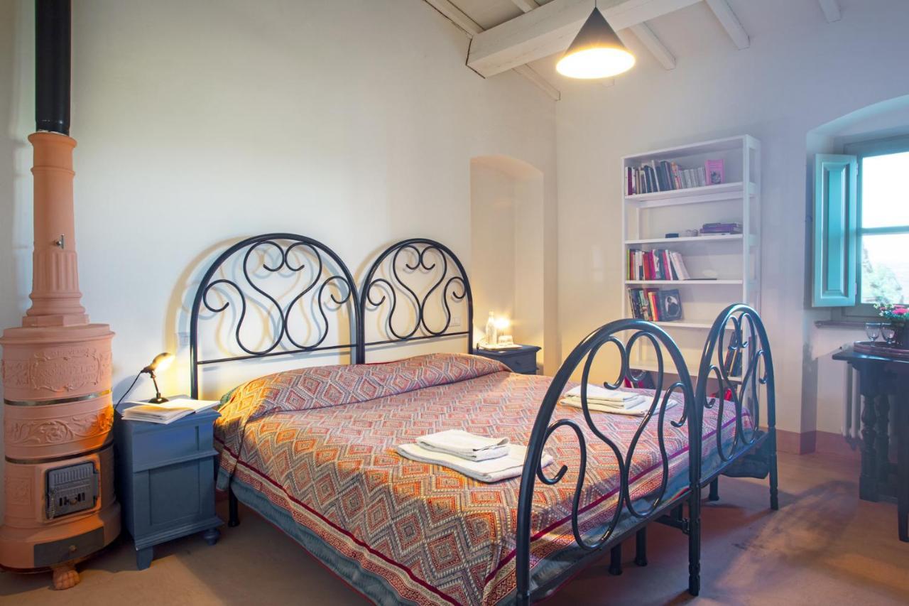 Agriturismo Le Tassinaie Castellina Marittima Kültér fotó