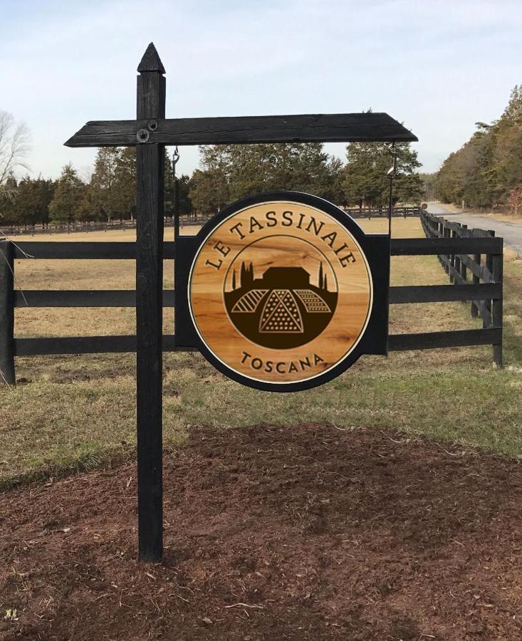 Agriturismo Le Tassinaie Castellina Marittima Kültér fotó